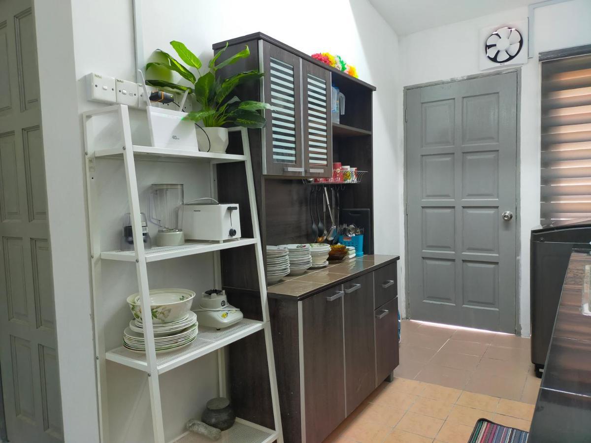 D'Port Dicksonmuslimonly Homestay Exterior photo